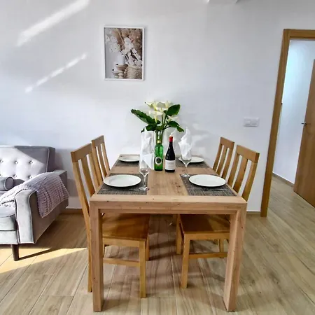 Pedras Do Val Apartment *